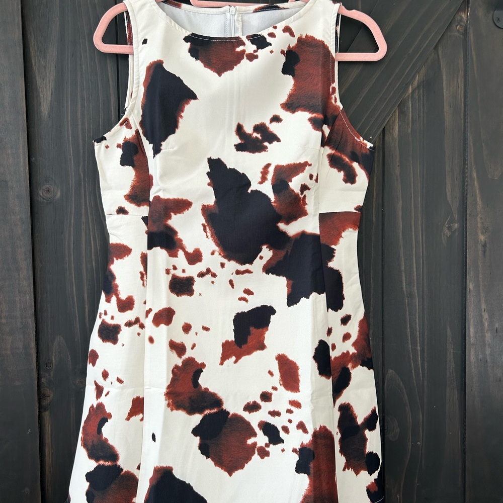 Cider Sleeveless Abstract Mini Dress - Black and Brown on Cream
